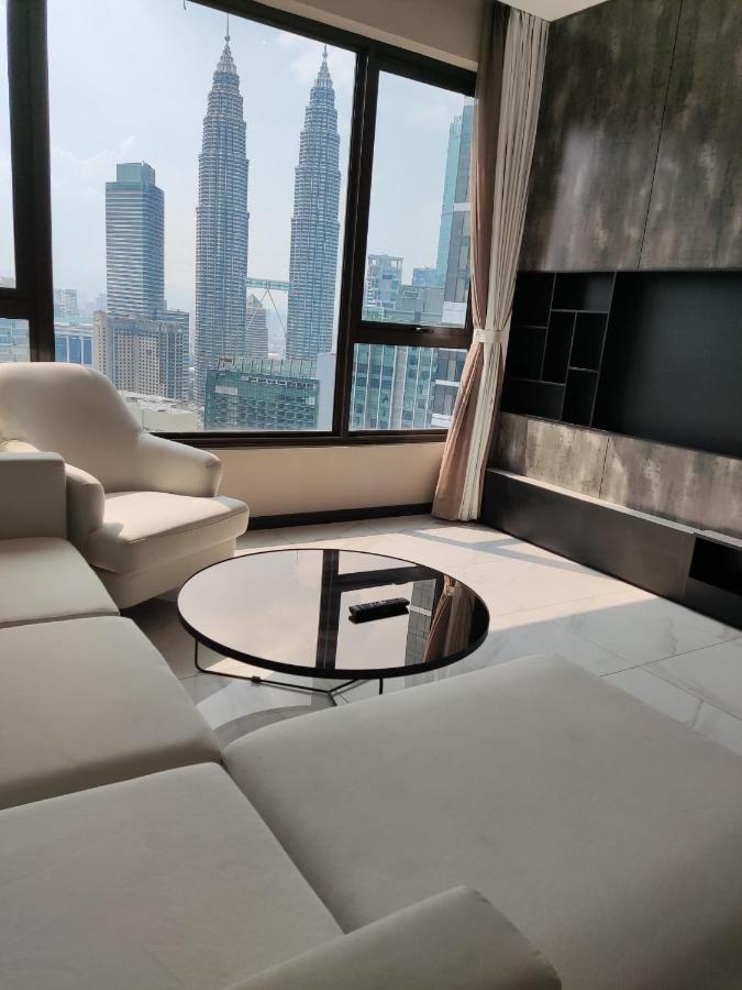 8 Kia Peng Suites Klcc By Luna Куала Лумпур Стая снимка