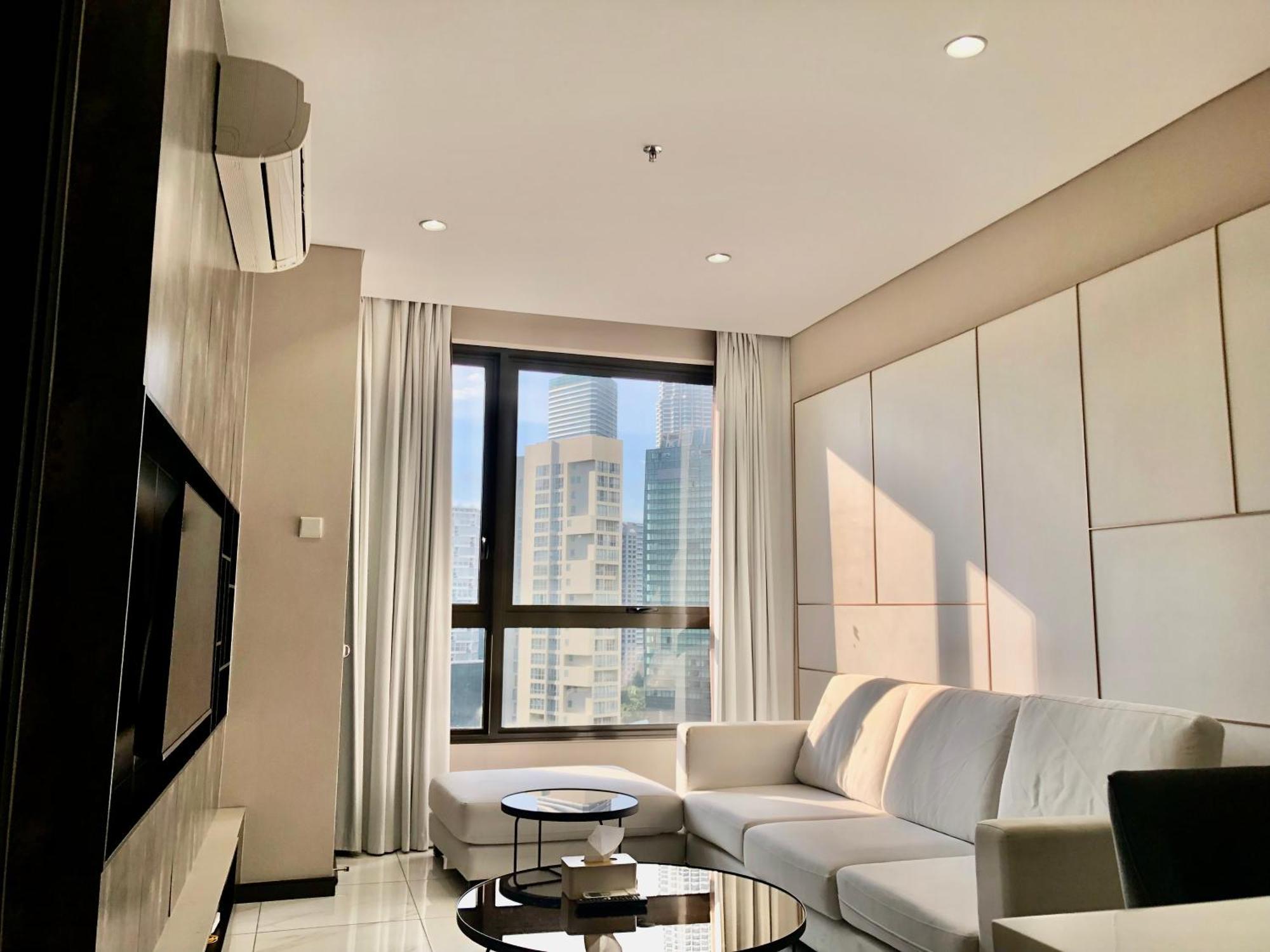 8 Kia Peng Suites Klcc By Luna Куала Лумпур Екстериор снимка