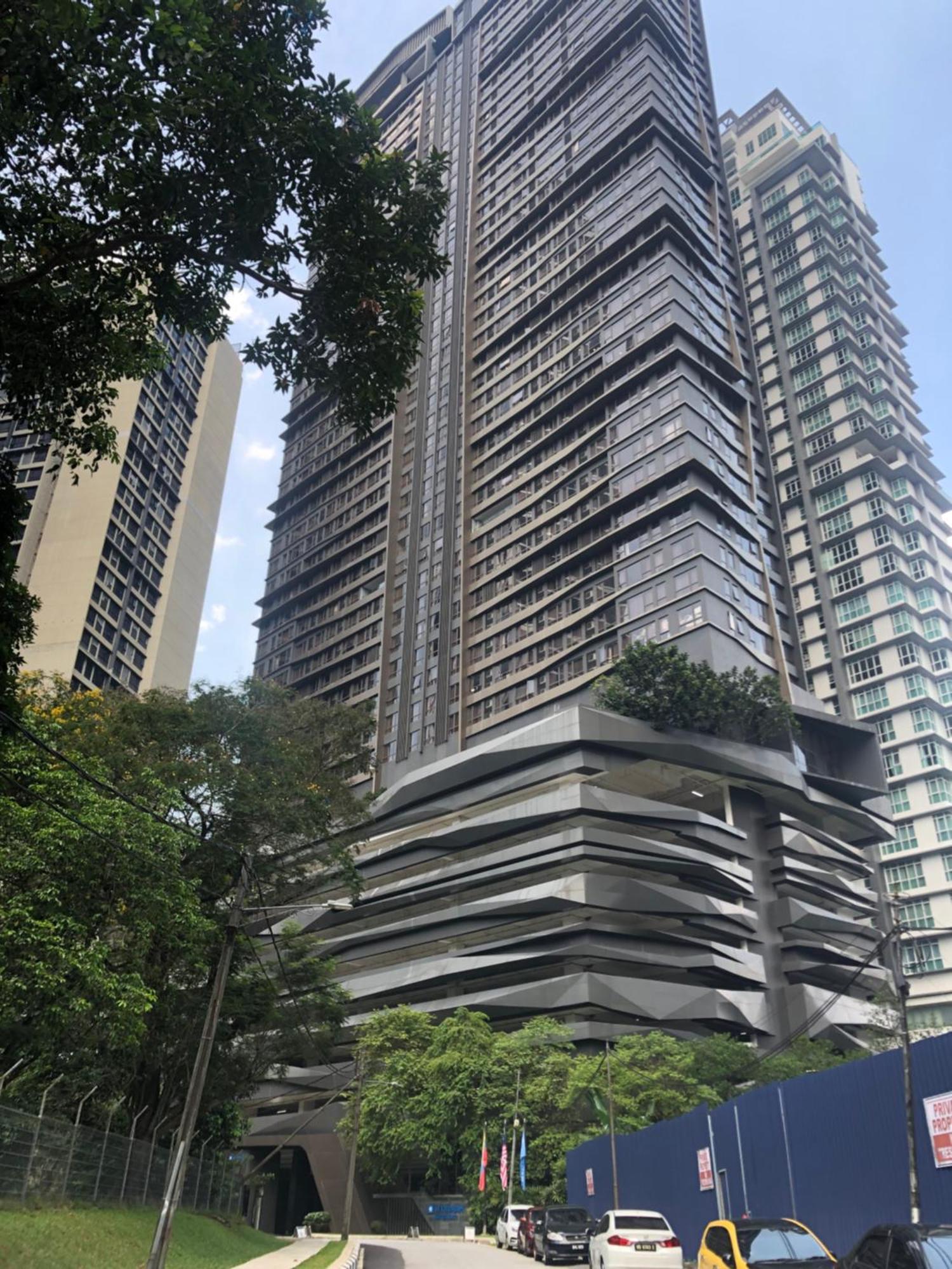 8 Kia Peng Suites Klcc By Luna Куала Лумпур Екстериор снимка