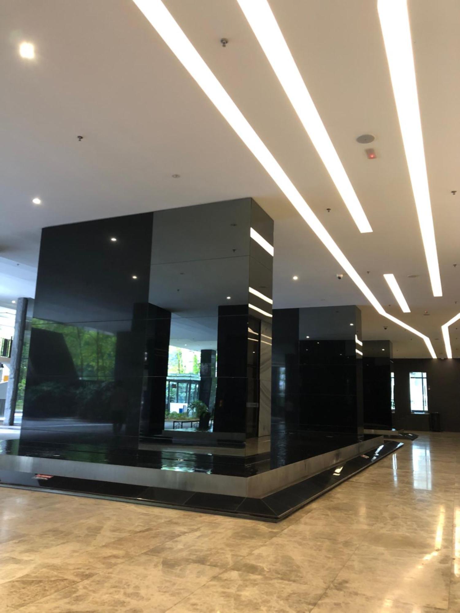 8 Kia Peng Suites Klcc By Luna Куала Лумпур Екстериор снимка